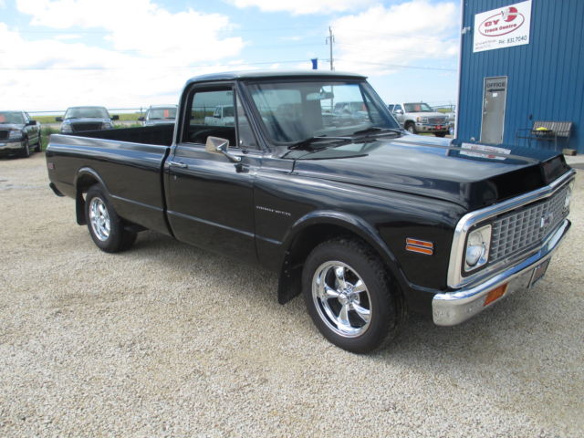 1971 Black Chevrolet C-10