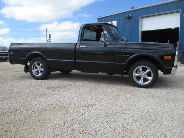 1971 Black Chevrolet C-10