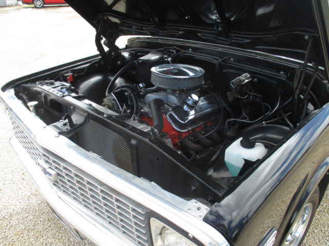 1971 Black Chevrolet C-10