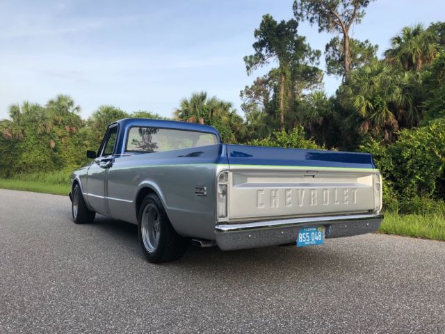 1971 Gray/Blue/Green pinstripe Chevrolet C-10 Standard Cab Pickup