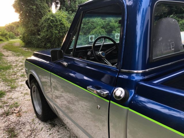 1971 Blue and silver Chevrolet C-10 Pick Up Truck