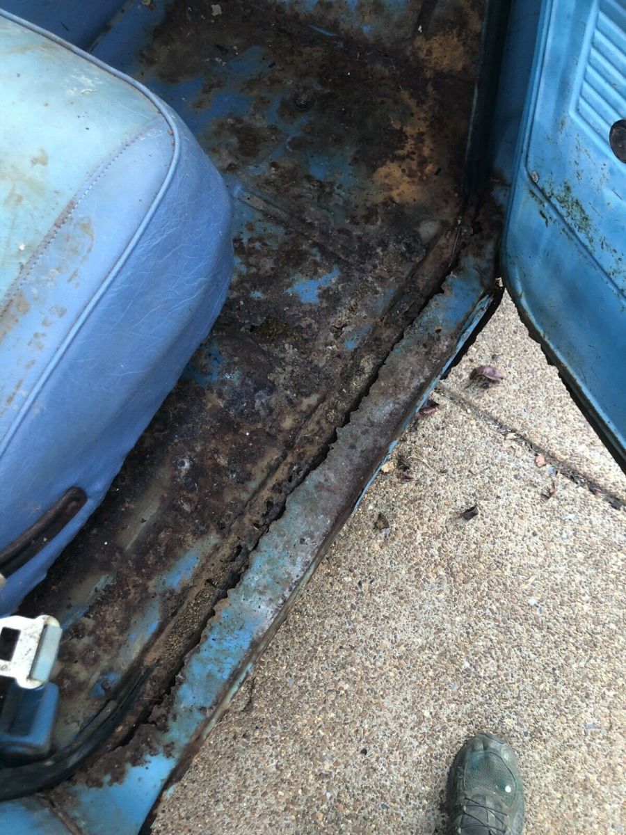 1971 Blue Chevrolet C-10 Pickup