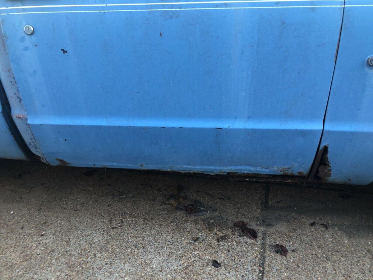 1971 Blue Chevrolet C-10 Pickup