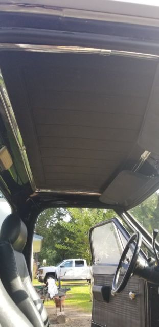 1971 Silver Chevrolet C-10 SWB truck