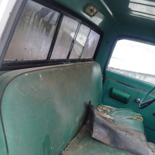 1971 Green Chevrolet C-10 Standard Cab Pickup