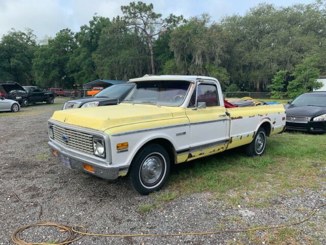1971 Yellow Chevrolet C-10 Standard Cab Pickup