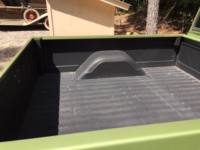 1971 Green Chevrolet C-10 Standard Cab Pickup