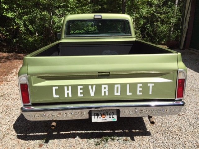 1971 Green Chevrolet C-10 Standard Cab Pickup