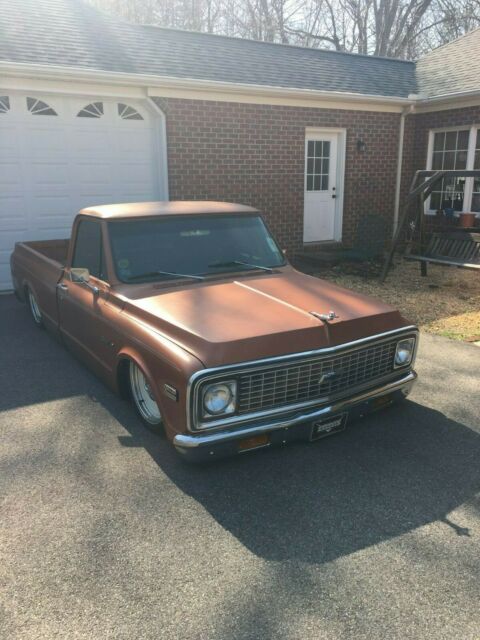 1971 Gold Chevrolet C-10 Standard Cab Pickup