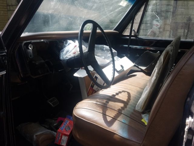 1971 Black Chevrolet C-10 Step Side