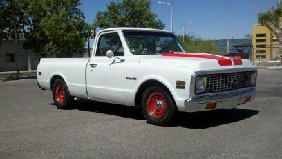 1971 White Chevrolet C-10