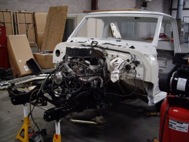 1971 White Chevrolet C-10