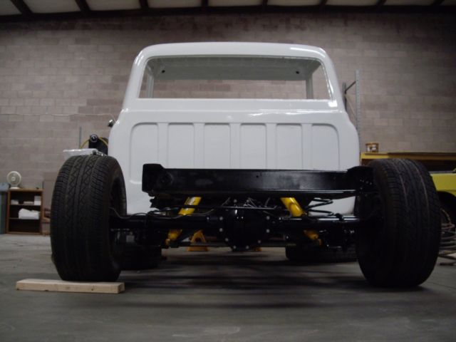 1971 White Chevrolet C-10