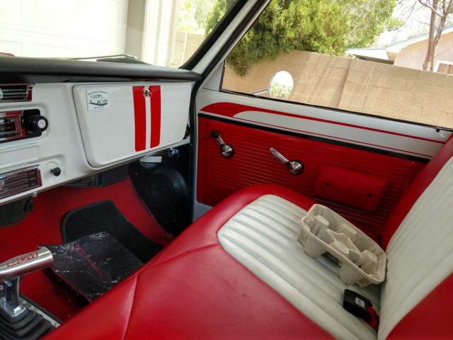1971 White Chevrolet C-10