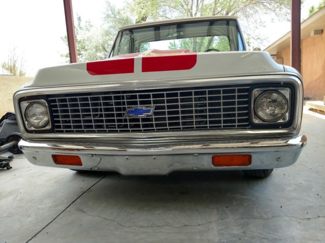1971 White Chevrolet C-10