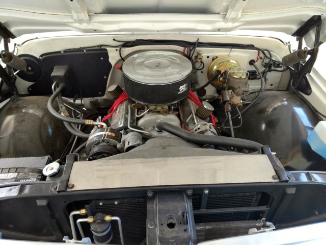 1971 White Chevrolet C-10