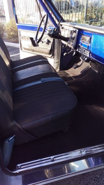 1971 Silver/blue Chevrolet Chevelle Truck