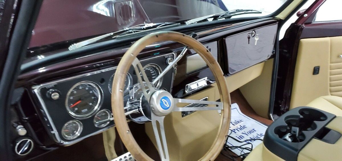 1971 Red Chevrolet C10/K10 Pickup