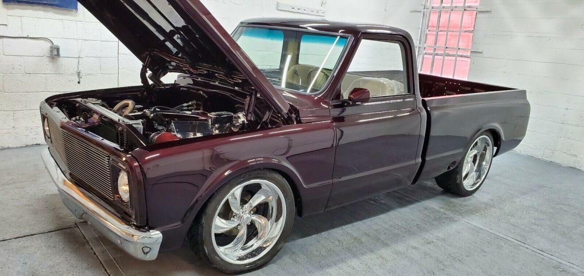 1971 Red Chevrolet C10/K10 Pickup