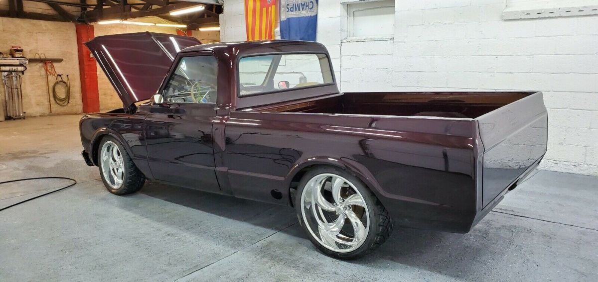 1971 Red Chevrolet C10/K10 Pickup