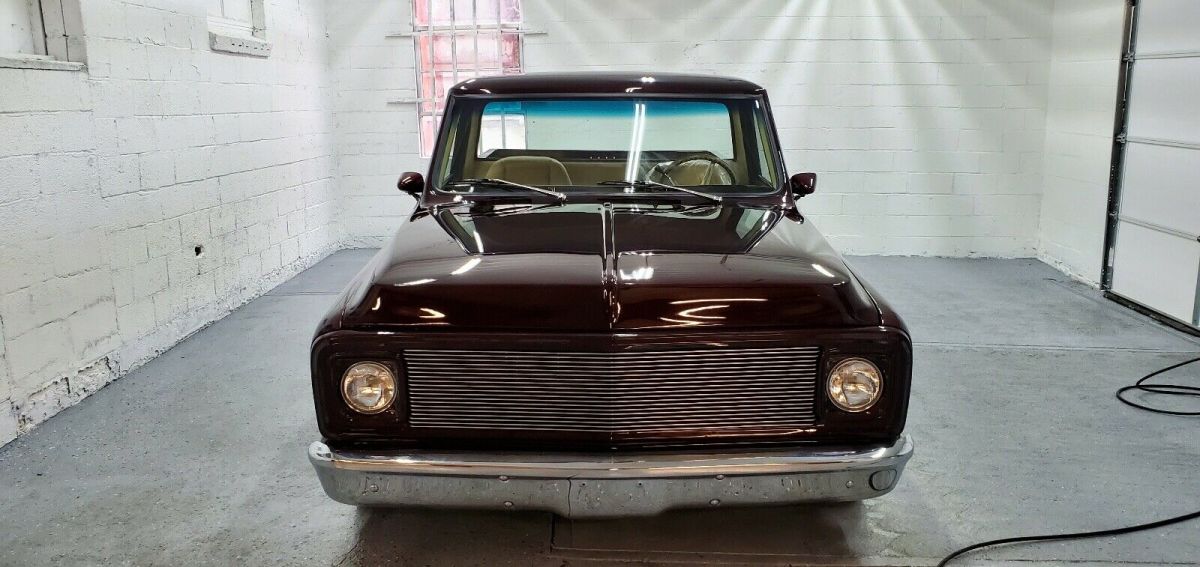 1971 Red Chevrolet C10/K10 Pickup