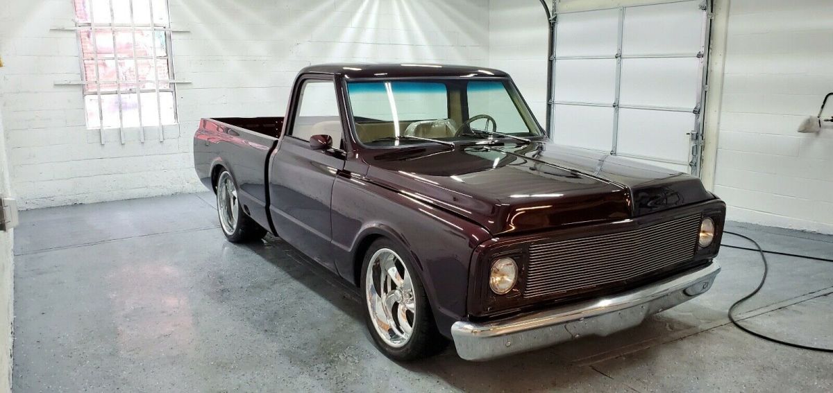 1971 Red Chevrolet C10/K10 Pickup