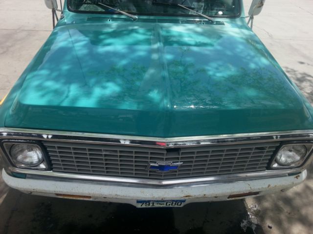 1971 Yellow Chevrolet C/K Pickup 2500 Fleetside pickup