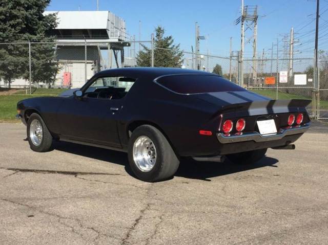 1971 cherry Chevrolet Camaro N/A