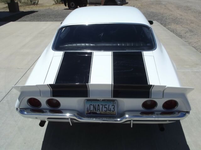 1971 White / Black Chevrolet Camaro Coupe