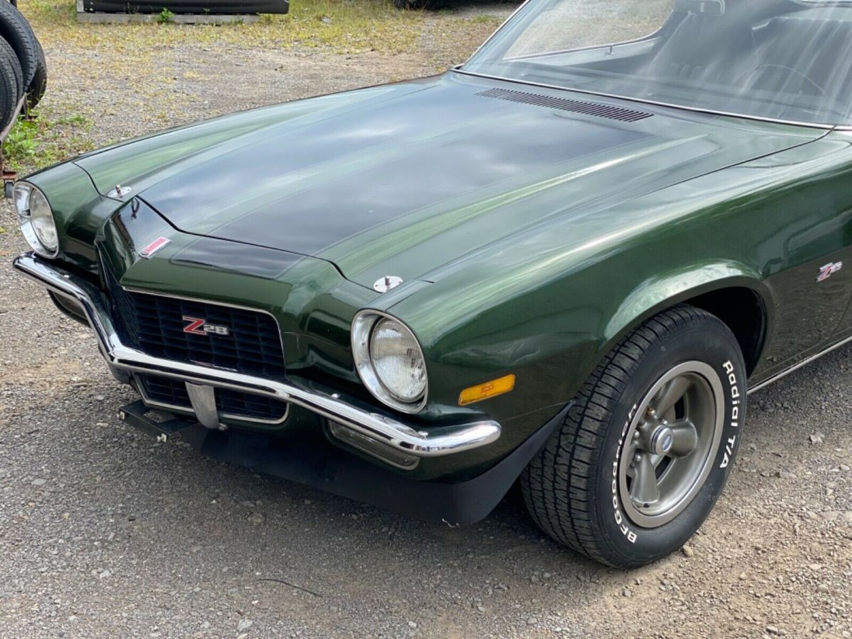 1971 Green Chevrolet Camaro 2