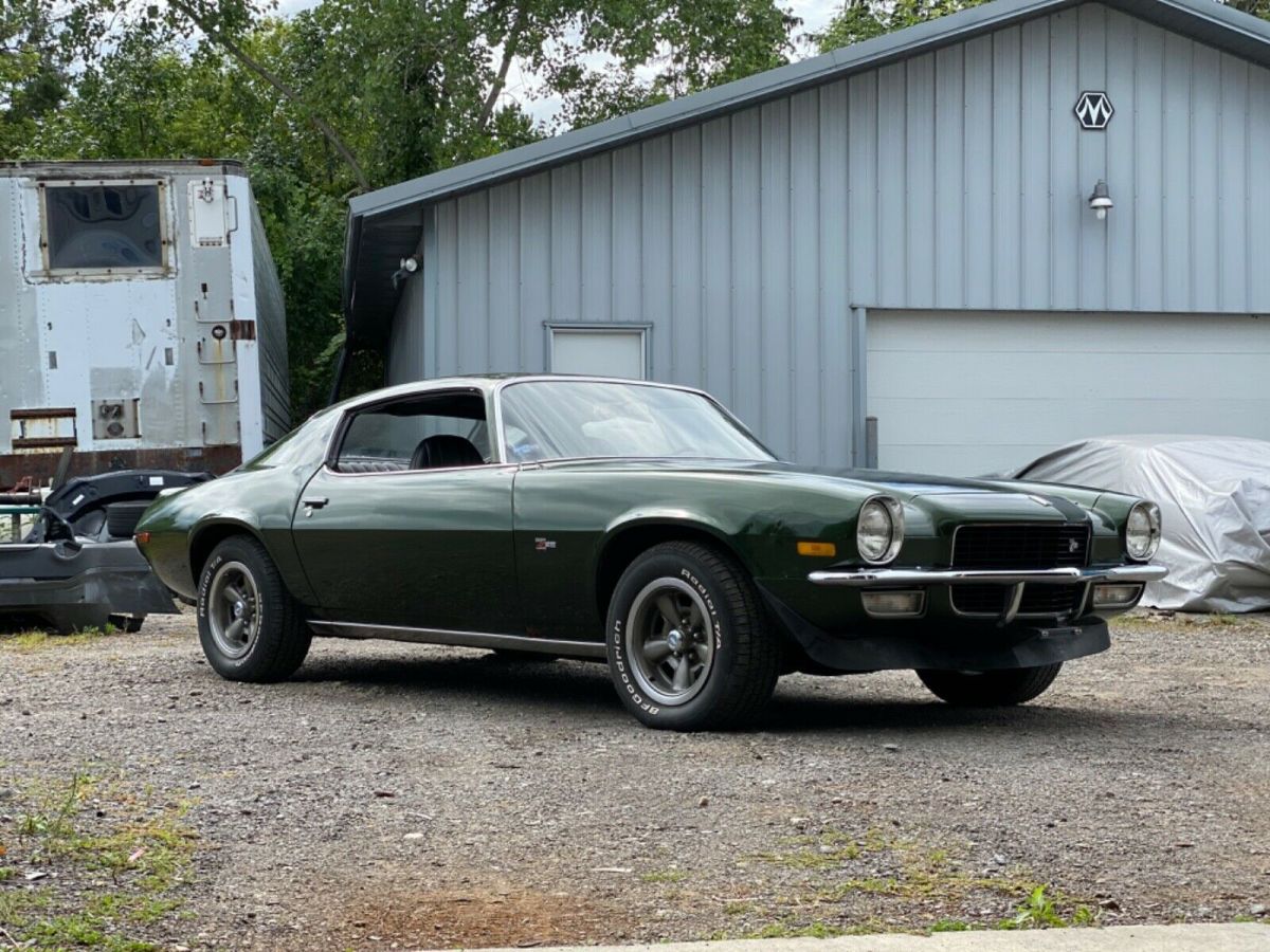 1971 Green Chevrolet Camaro 2