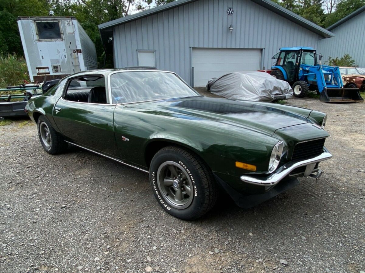 1971 Green Chevrolet Camaro 2