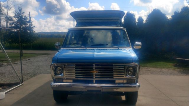 1971 Chevrolet C-10 Van Camper