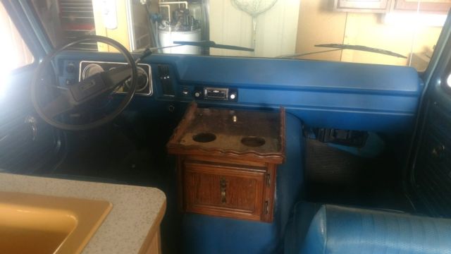 1971 Chevrolet C-10 Van Camper