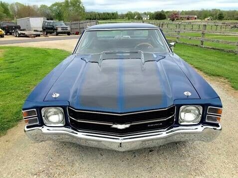 1971 Blue Chevrolet Chevelle Coupe