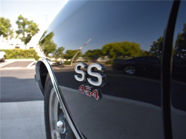 1971 Black Chevrolet Chevelle --