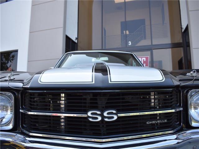 1971 Black Chevrolet Chevelle --