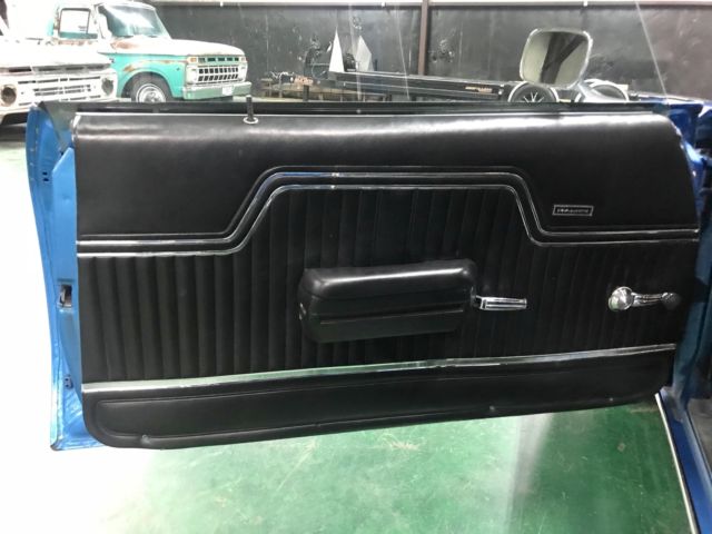 1971 Blue Chevrolet Chevelle Coupe