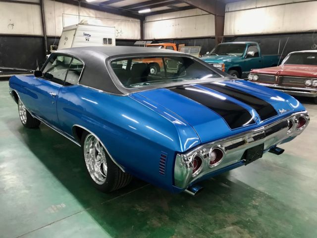 1971 Blue Chevrolet Chevelle Coupe