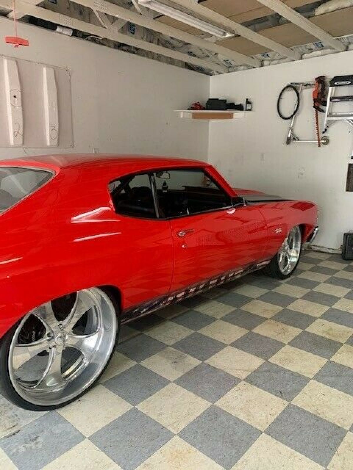 1971 Red Chevrolet Chevelle Sedan