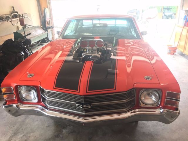1971 Orange Chevrolet Chevelle