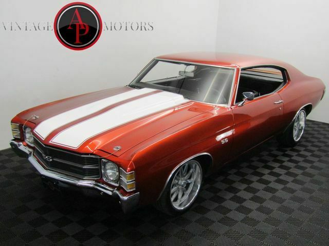 1971 Orange Chevrolet Chevelle --