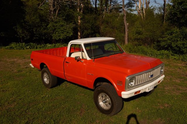 1971 Hugger Orange Chevrolet C/K Pickup 1500