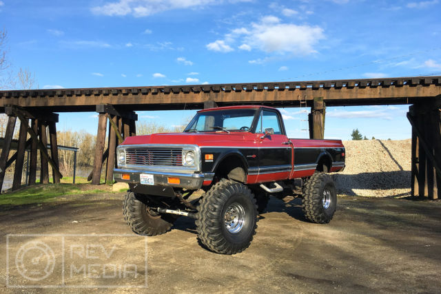 1971 Red Chevrolet C-10