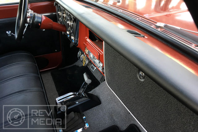 1971 Red Chevrolet C-10