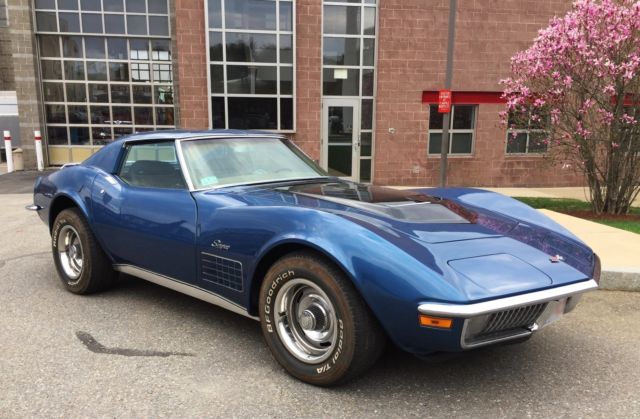 1971 Blue Chevrolet Corvette Coupe