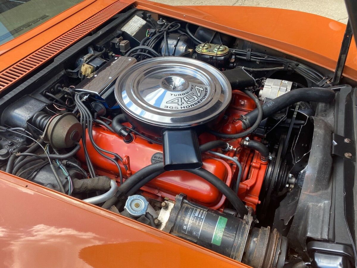 1971 Orange Chevrolet Corvette Coupe