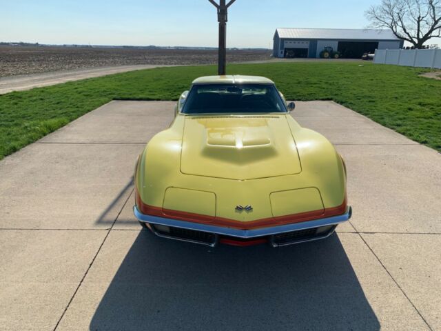 1971 Yellow Chevrolet Corvette COUPE