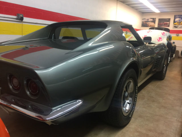 1971 Gray Chevrolet Corvette Coupe