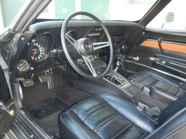 1971 Gray Chevrolet Corvette Coupe